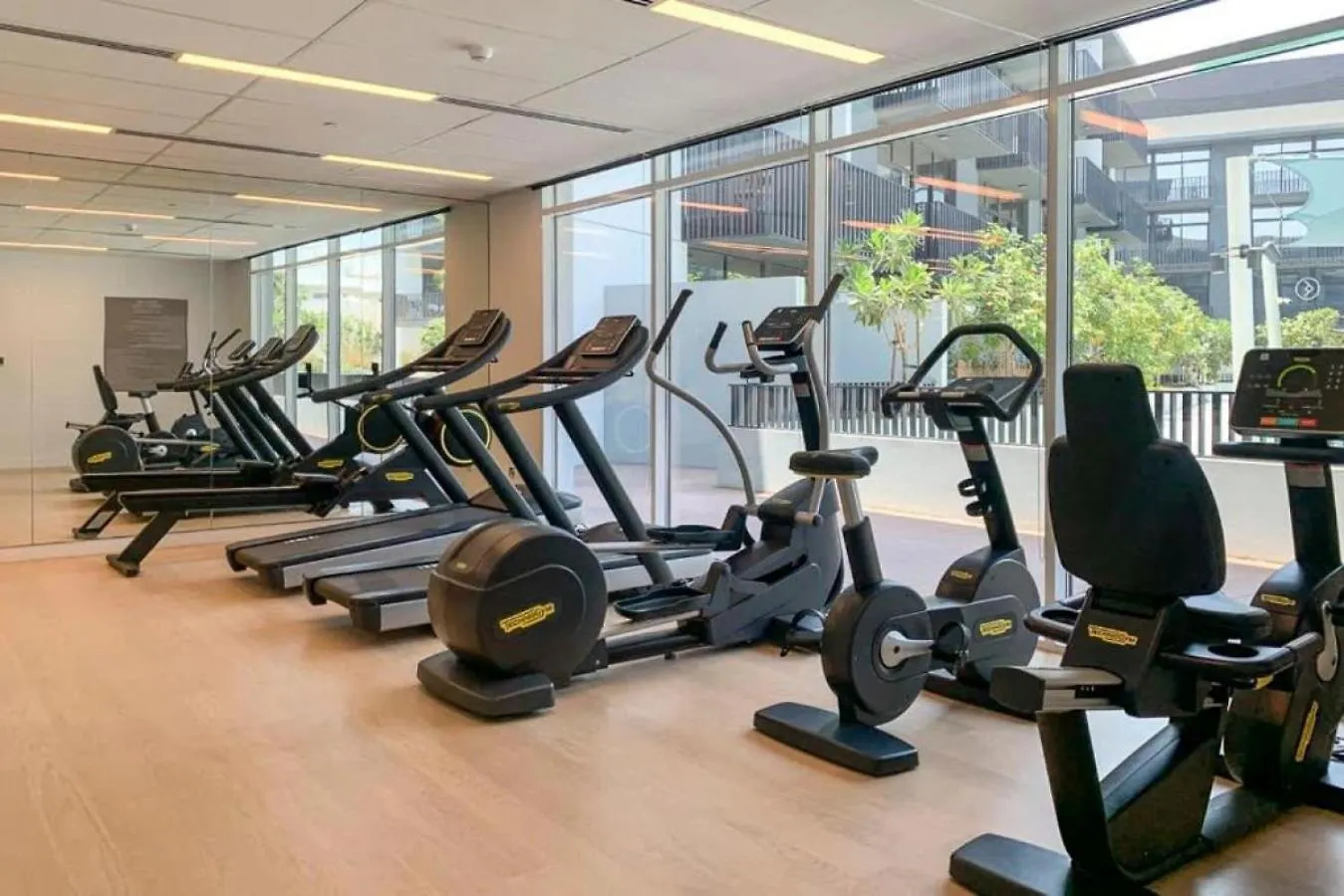 Belgravia 3 - Bright One Bed With Garden View Apartment Dubai