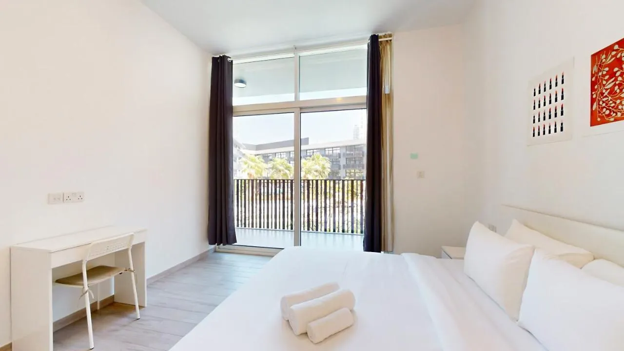 Belgravia 3 - Bright One Bed With Garden View Apartment Dubai
